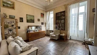 5-комнатная квартира в Тбилиси