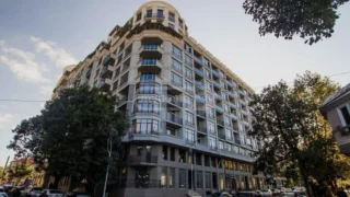 3-комнатная квартира в районе Старого Батуми