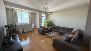 4-комнатная квартира. Ваке