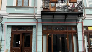 Коммерческое помещение 90 м², Чугурети