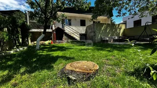8 room Private House For Sale. Nadzaladevi