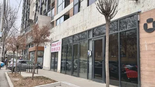 Commercial Real Estate For Rent. Didi digomi