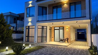 7 room Private House For Rent. Digomi
