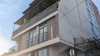 4-комнатная квартира в Тбилиси