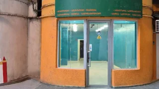 Универсальное помещение 142 кв.м. в Сабуртало (коммерция + 2 квартиры)