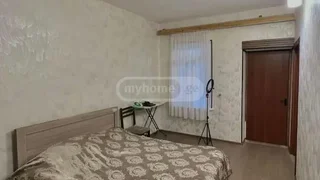 3 room Flat For Sale. Nadzaladevi