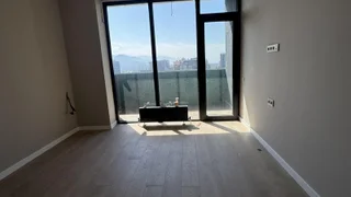 Белый дом: 2-комнатная, 77.1 м²