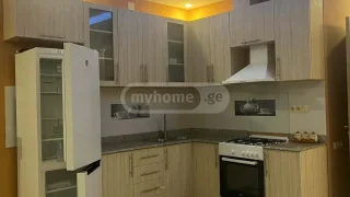 3-комнатная квартира в районе Руставели