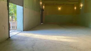 Store-Industrial property For Rent. Afrika