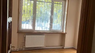 Паркинг на Pekini Ave 11 Saburtalo