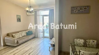3-комнатная квартира, ул. Пиросмани 1а, $700