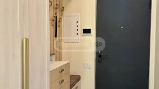 8-комнатная квартира в Тбилиси