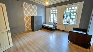 6 room Private House For Rent. Saburtalo