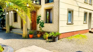 5 room Private House For Sale