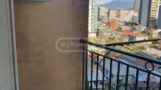 3-комнатная квартира в районе Химшиашвили