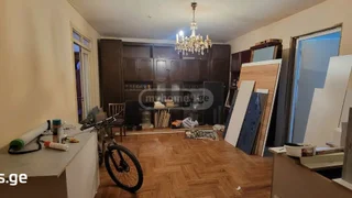 4-комнатная квартира на продажу. Вазисубани