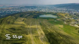 Участок 500 кв.м у озера Лиси, $90,000
