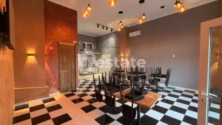Коммерческое помещение под общепит, Руруа 18, $1500