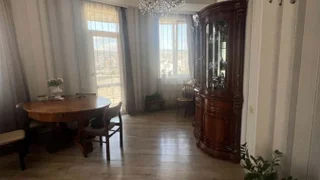 3-комнатная квартира Продаётся. Исани