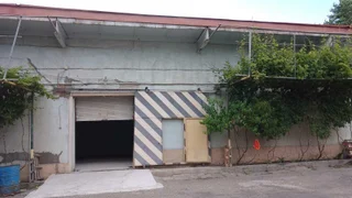 Store-Industrial property For Rent. Afrika