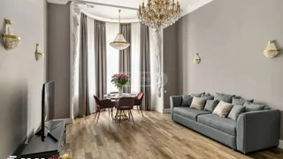 2-комнатная квартира. Вера