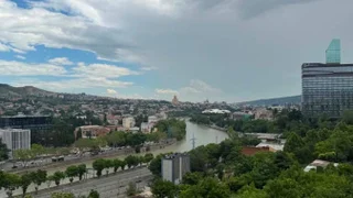 5-комнатная квартира Продаётся. Вера