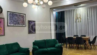 4-комнатная квартира. Вера