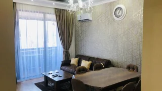 Квартира в Старом Батуми, 2 спальни, 70 м²