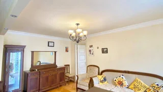 2-комнатная квартира с 1 спальней в районе парка 6 мая, $450