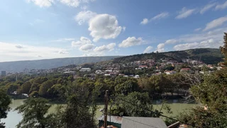 2-комнатная квартира в Тбилиси