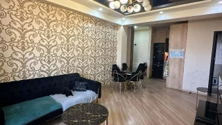 Паркинг на улица Асмати Didi digomi