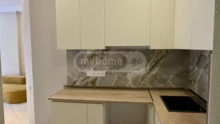 3-комнатная квартира в районе Руставели