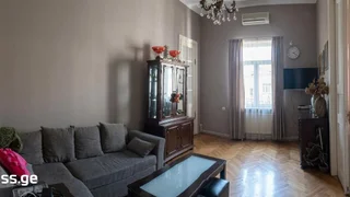 Коммерческое помещение на Agmashenebeli Ave Chugureti