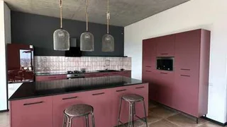 Частный дом, 6 комнат. Дигоми