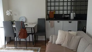 La Familia: 2-комнатная, 49.7 м²