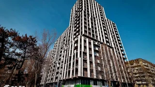 4-комнатная квартира в Тбилиси