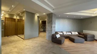 4-комнатная квартира. Ваке