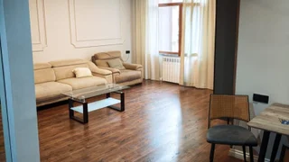 Ул. Эквиме Такаишвили, 5/7/9/11: 3-комнатная, 80.0 м²