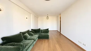 Паркинг на Kartozia St 10 Saburtalo