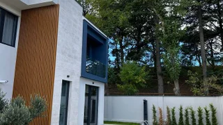 8 room Private House For Rent. Digomi