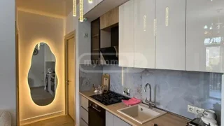 3-комнатная квартира. Район Важа-Пшавела