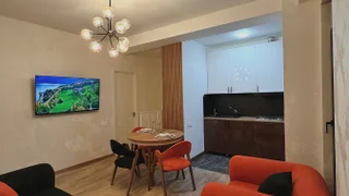 2-комнатная квартира посуточно. Варкетили