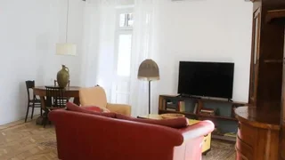 Ул. Иерусалими, 5: 2-комнатная, 70.0 м²