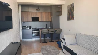 3 room Flat Daily rent. Isani