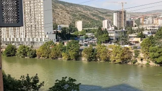 3-комнатная квартира в Тбилиси