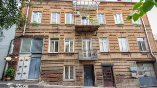 Комната в отеле. Вера