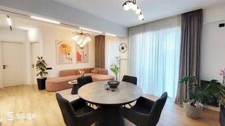 3 room Flat For Sale. Lisi lake