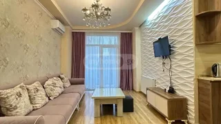 1+1 на Sherif Khimshiashvili St 22 Khimshiashvili District