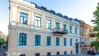 Комната в отеле. Чугурети