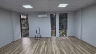 Офис 40 кв.м в Сабуртало, $550